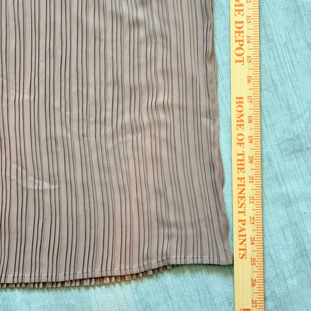 Joie Women Mauve Taupe Pleated Wide Leg High Rise Pull On Crop Pants Large Boho - Picture 7 of 9